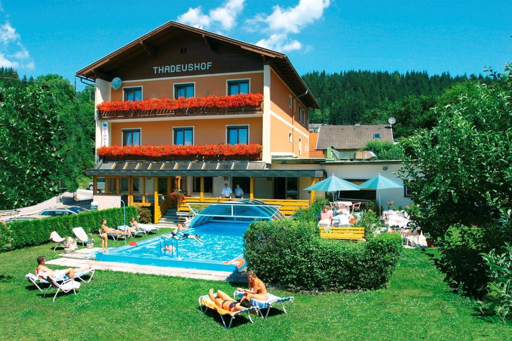 Hotel Restaurant Thadeushof Techelsberg Bagian luar foto